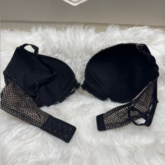 Very Sexy Push Up Victorias Secret Bra set - Picture 10 of 14